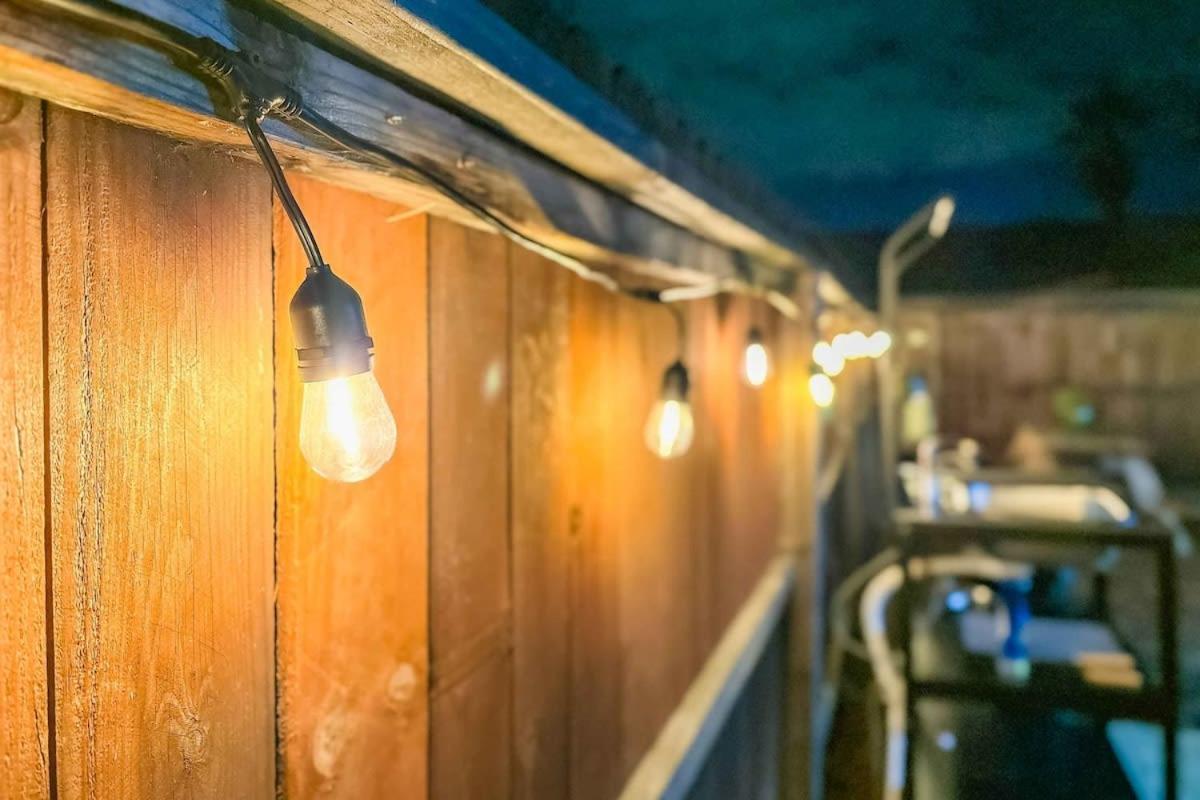 ホテル Glamping In The Urban グレンドラ エクステリア 写真